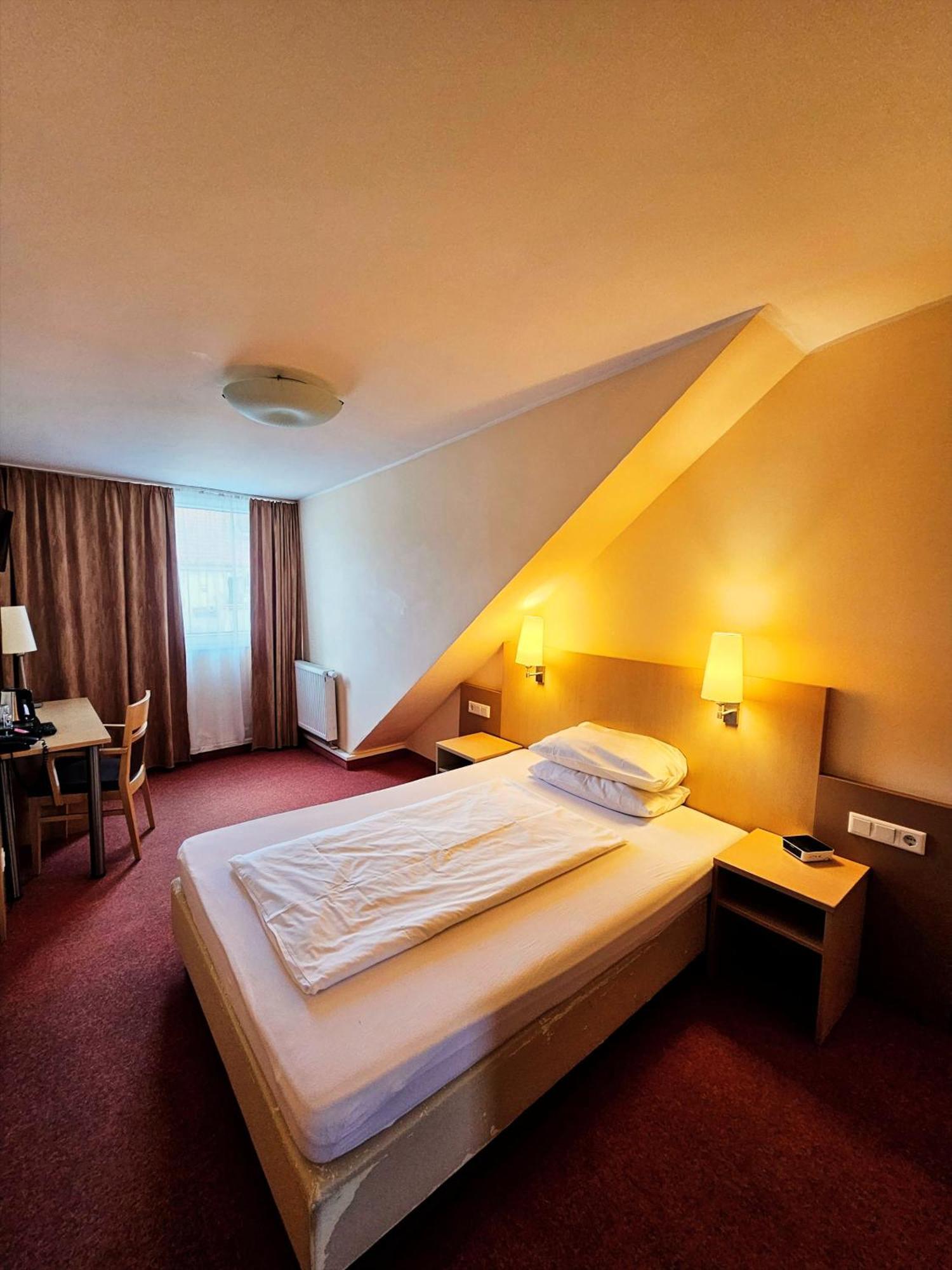 Atomis Hotel Düsseldorf